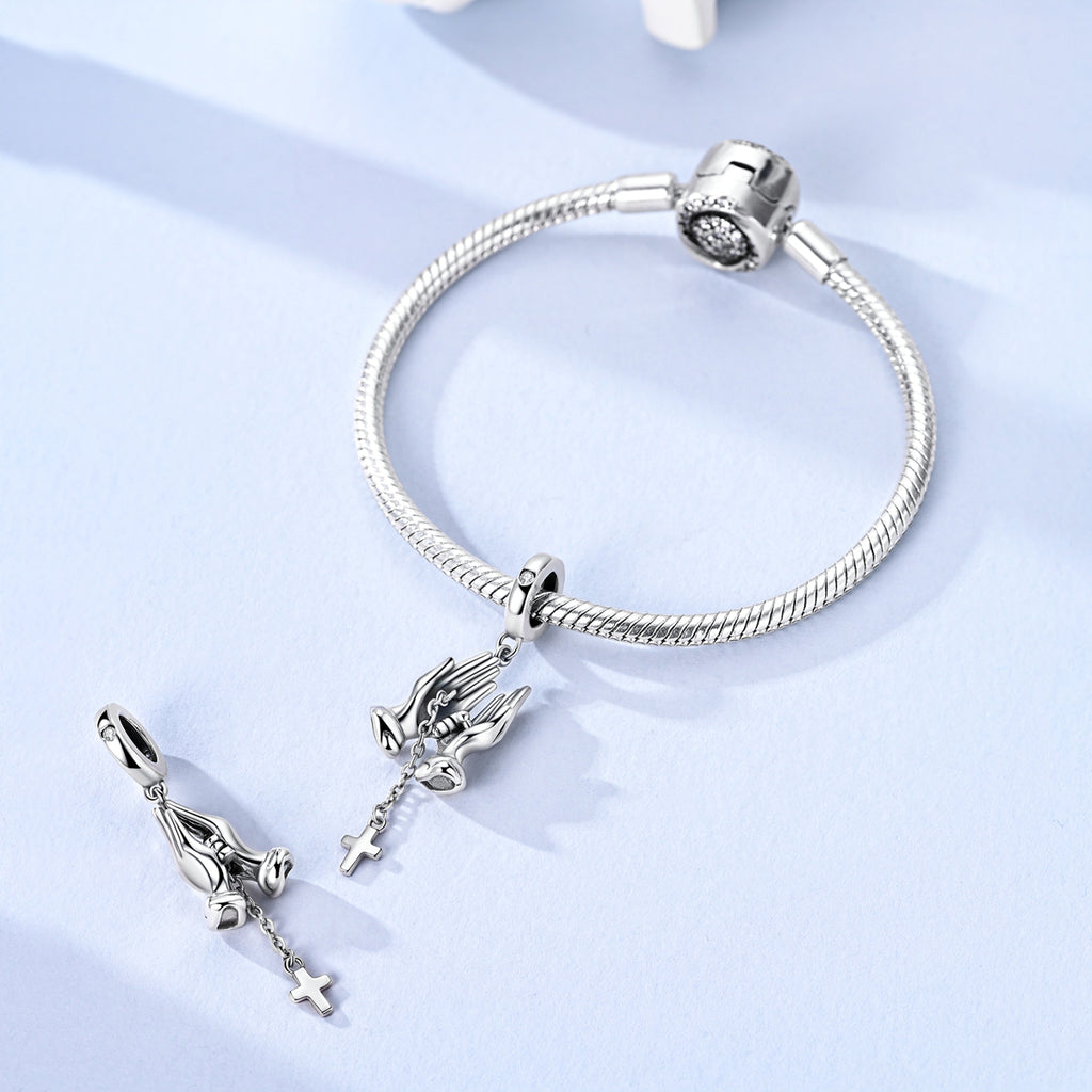 Praying Hands Charm